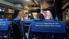 70206-3.jpg