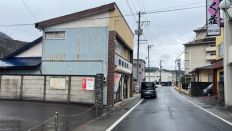 70364-1.jpg