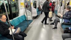 70990-2.jpg