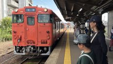 76098-3.jpg