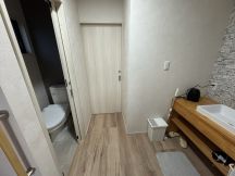76949-2.jpg