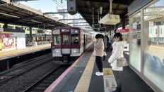 77208-1.jpg